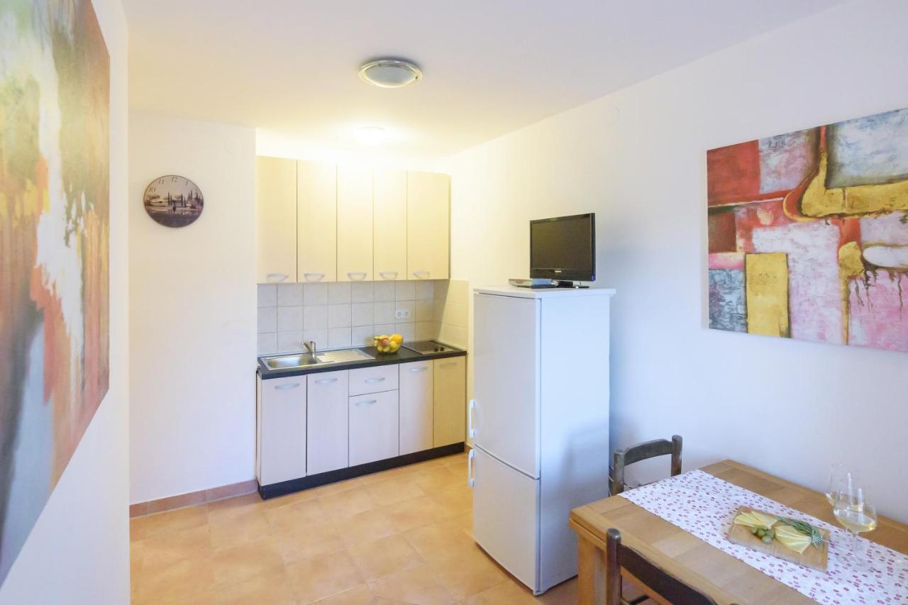 Apartmani "Jadran" パグ エクステリア 写真